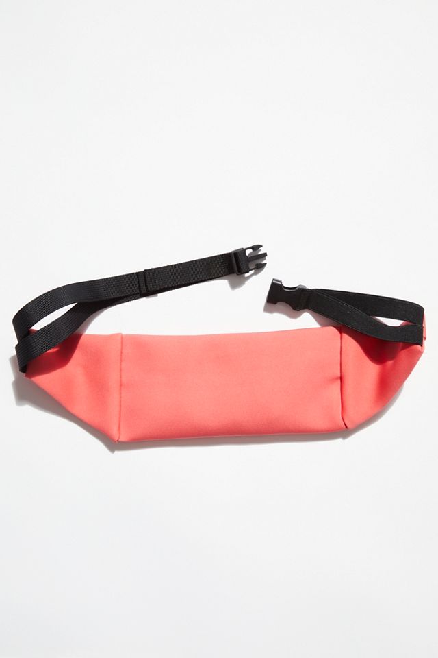 [Free People] Runner Sling Bag ベルトバッグランニングバッグ Free People] Runner Sling Bag ベルトバッグランニングバッグ