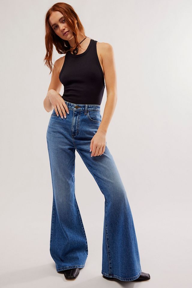 Lee High-Rise Flare Jeans