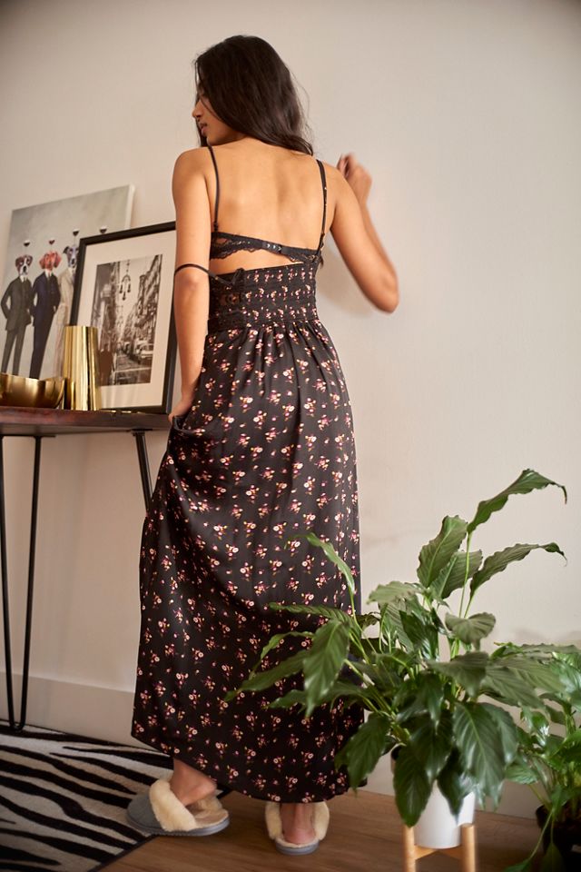 Out & About Maxi Slip #1