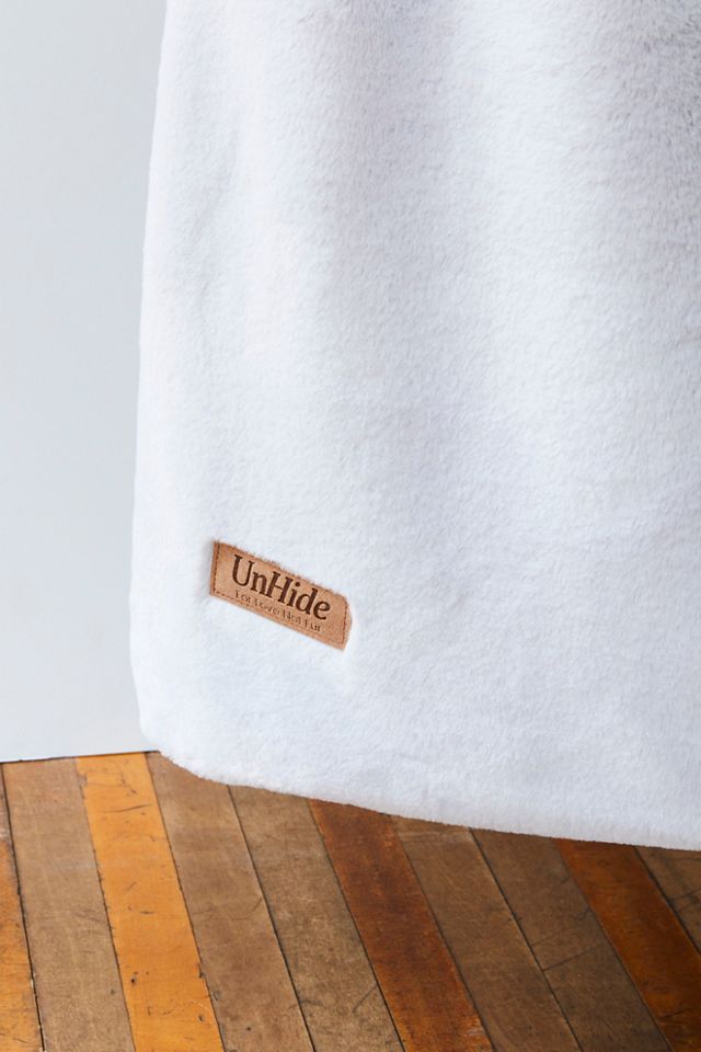 Unhide Lil' Marsh Small Faux Fur Blanket #3