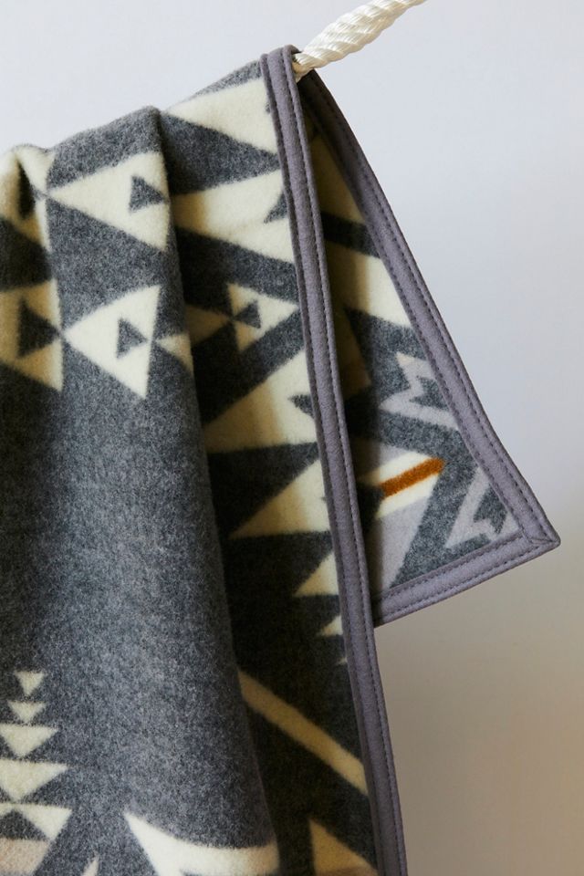 Pendleton Plains Star Blanket #1