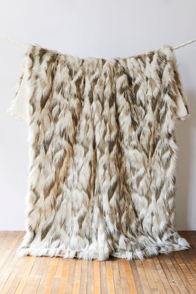 Viking 2025 fur blanket