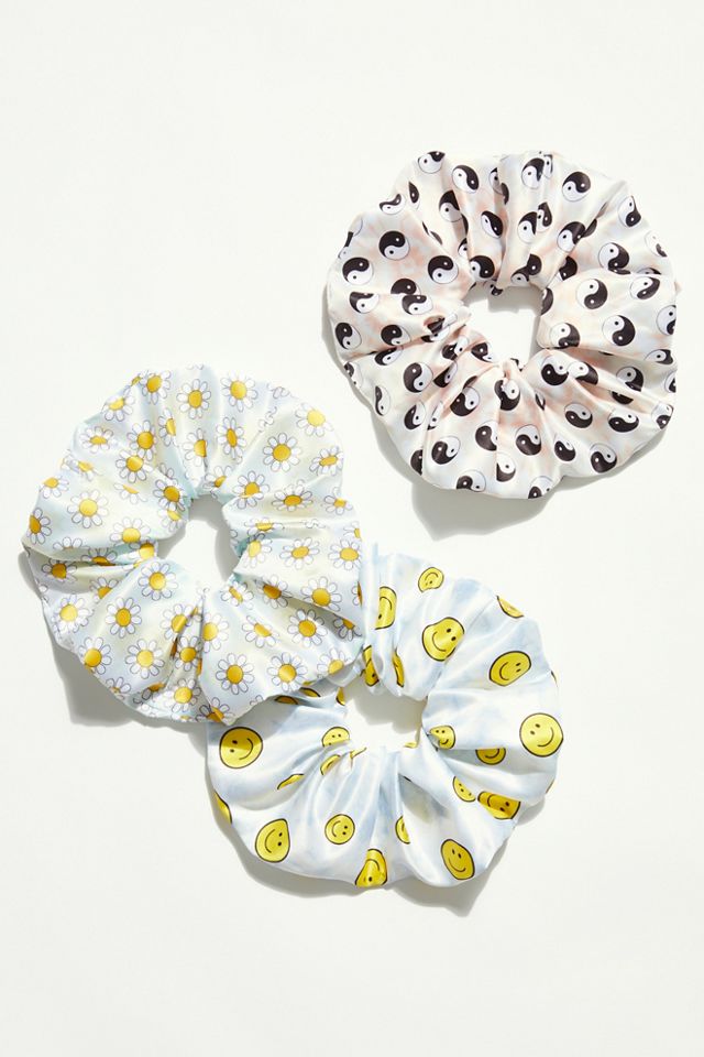 Romeo Super Scrunchie #1