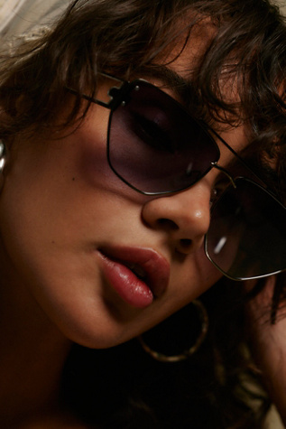 Retrograde Aviator Sunglasses by Free People in Grey