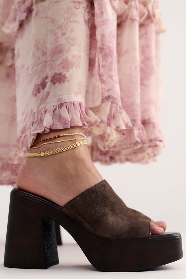 Zoe Platforms #1
