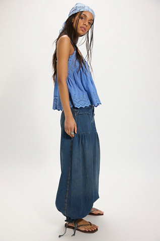 We The Free Lotus Balloon Jeans at Free People in Dark Wash, Size: 27