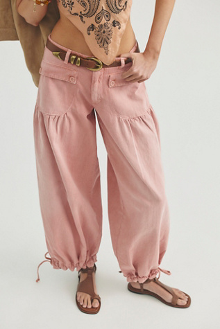 We The Free Lotus Balloon Jeans at Free People in Peachy Keen, Size: 31