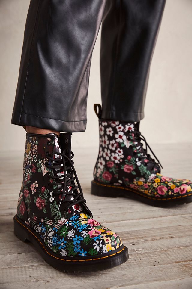 1460 Pascal Floral Boots