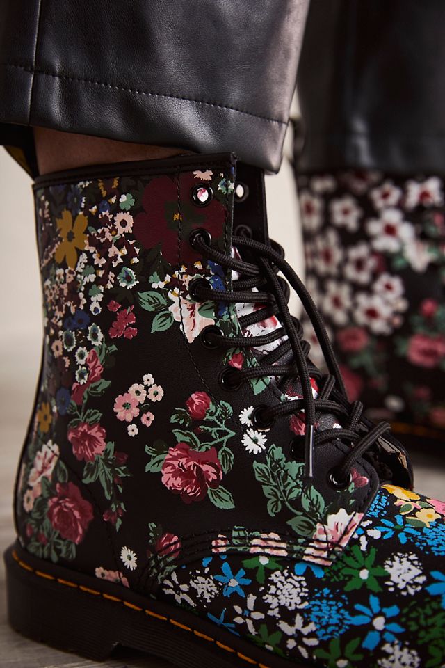 Dr martens best sale pascal floral