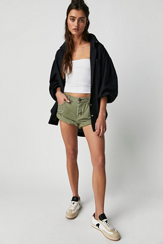 OneTeaspoon Bandits Low-Waist Denim Shorts at Free People in Green, Size: 26