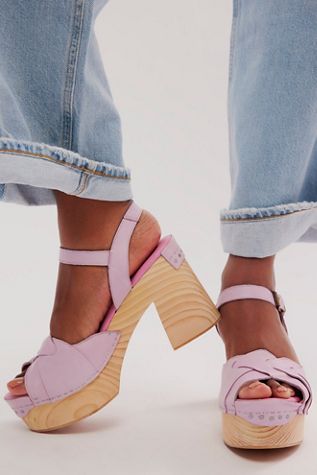 Orion Woven Clogs