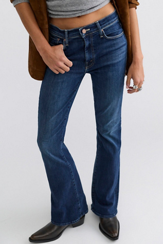 MOTHER The Weekender Jeans