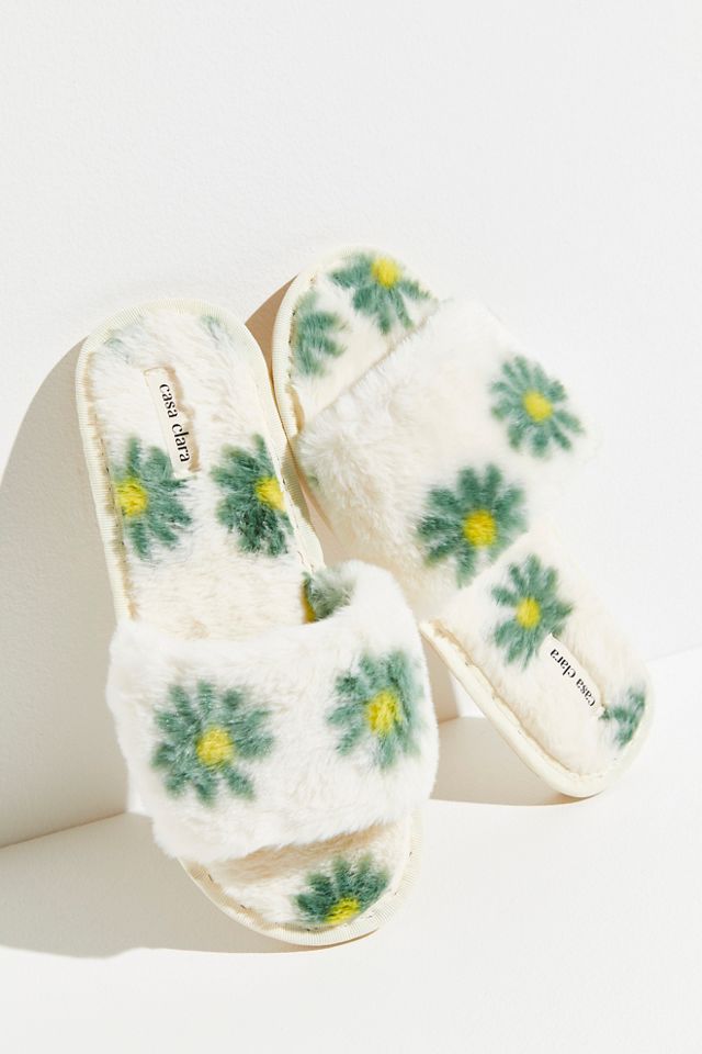 Oopsy Daisy Faux Fur Slippers