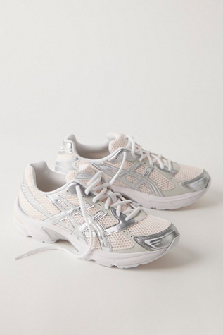 Женские кроссовки ASICS GEL-1130, цвет: Пудровый / Серебряный — фото 2