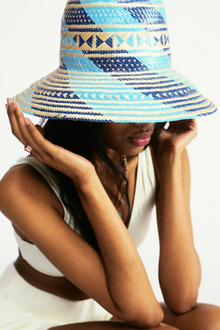 Tierra Santa Wayuu Straw Hat | Free People display picture 2