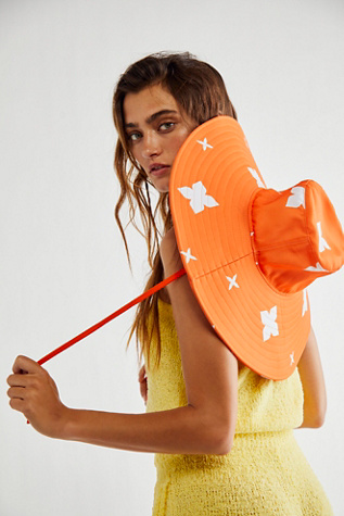 Palmetto Wide Brim Bucket Hat | Free People display picture 3