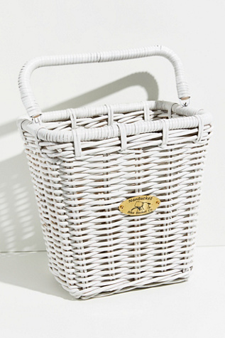 wicker pannier baskets