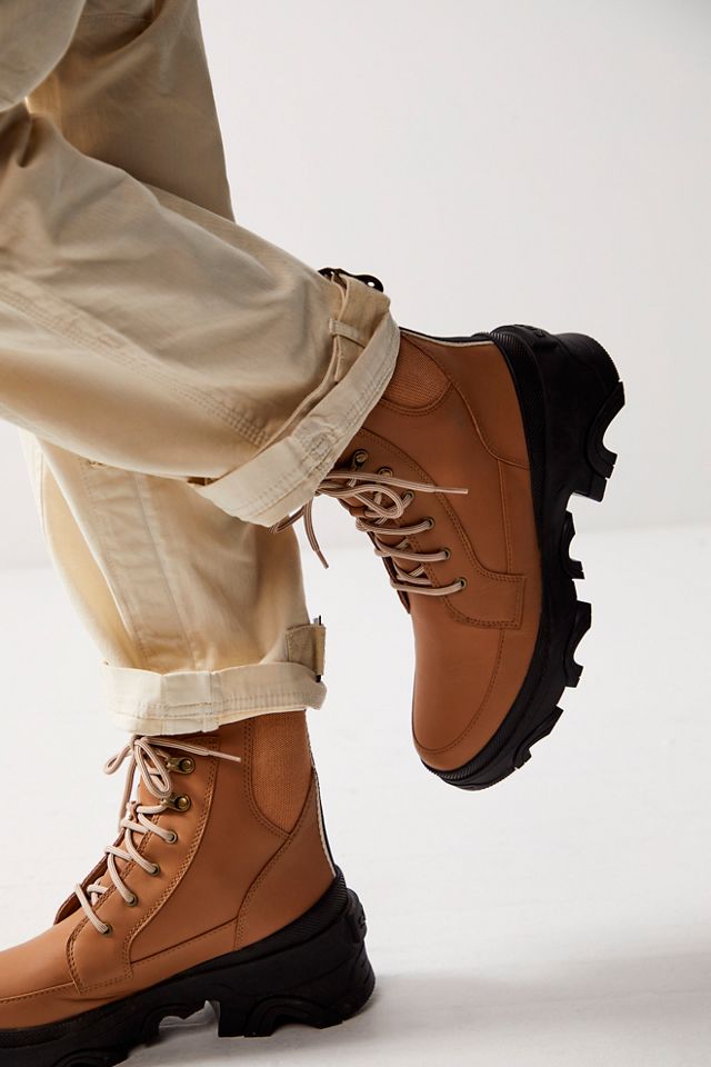 Brex Lace-Up Boots