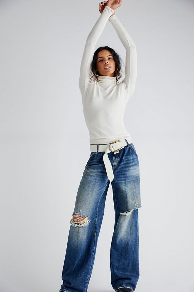 Closed Nolin Distressed Jeans