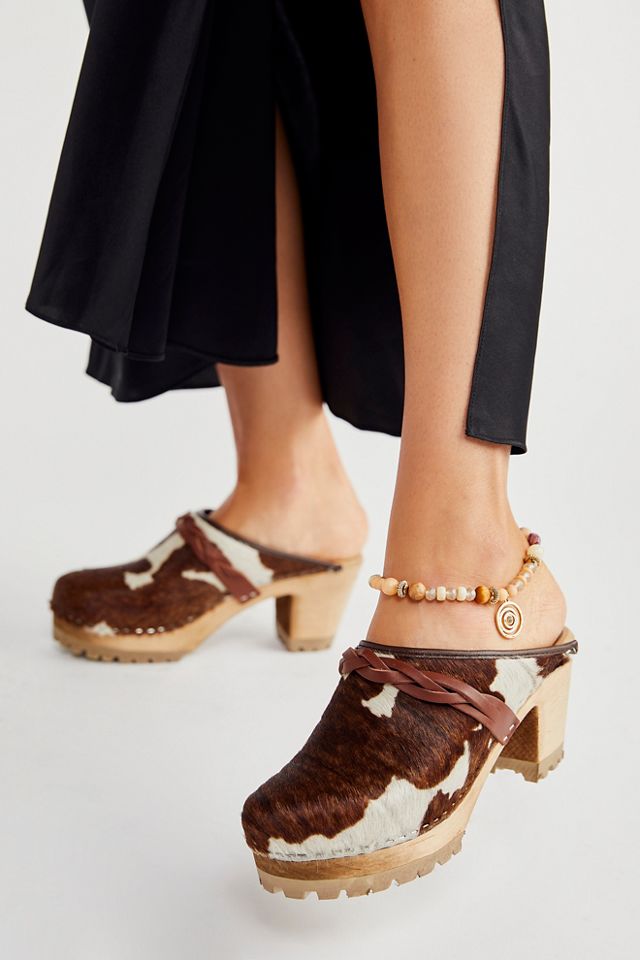 Free people cabin fever clog clearance