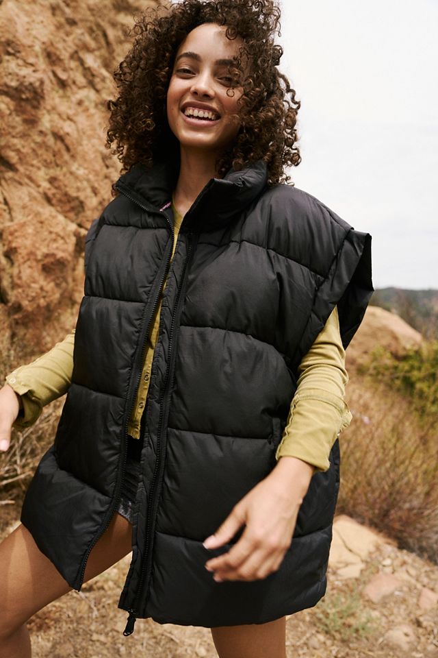 Free people clearance black puffer