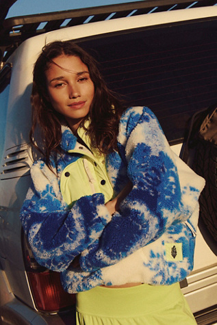 Женский свитер FP Movement Hit The Slopes Printed Fleece Pullover, цвет: Синий комбинированный — фото 4