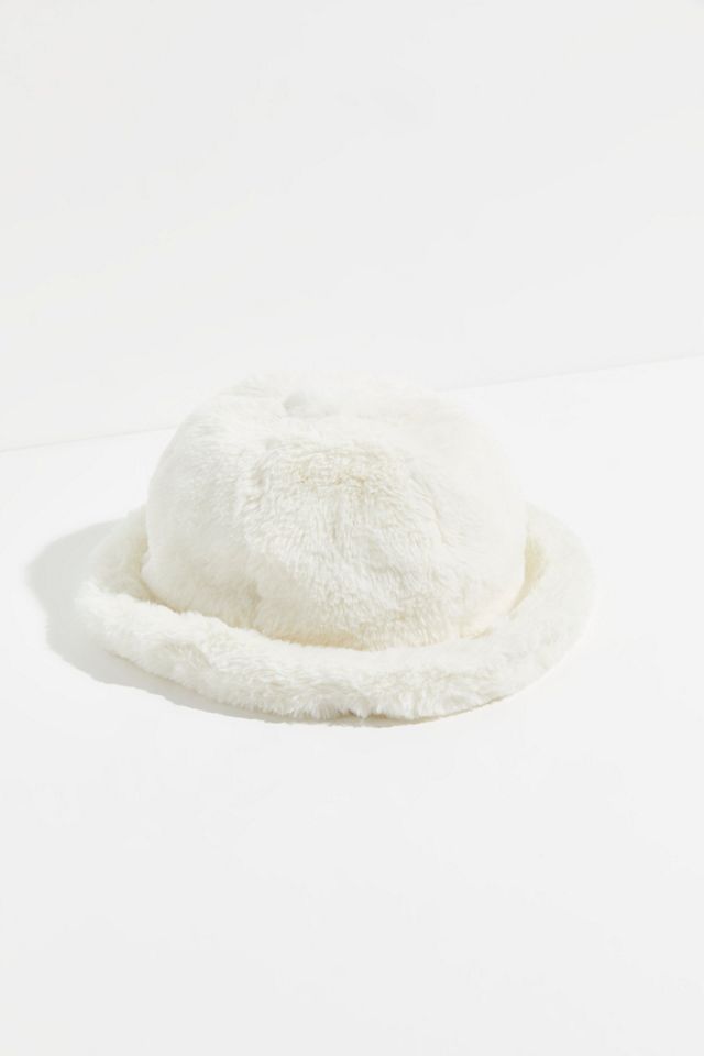 ハット KANGOL Faux Fur Casual M White Kangol Faux Fur Casual Hat | Free People
