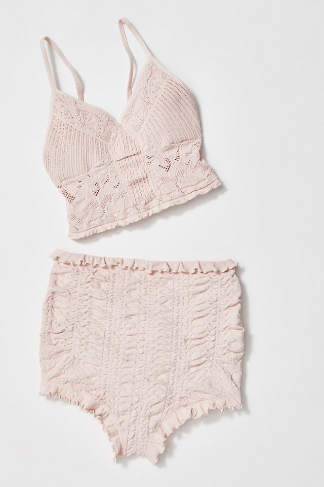 Chloe Seamless Bralette + Ruched Ruffle Shorties 2-Style Bundle