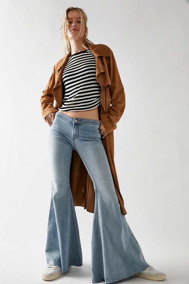 Just Float On Low-Rise Flare Jeans