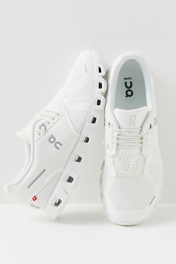 On Cloud 5 Sneakers In Undyed White / White