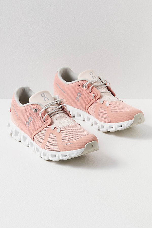On Cloud 5 Sneakers In Rose / Shell
