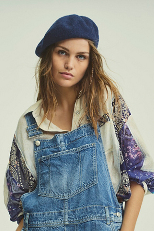 Du Jour Beret at Free People in Navy