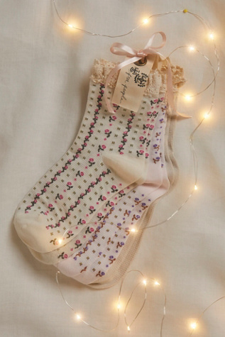 Ruffle Sock Pack