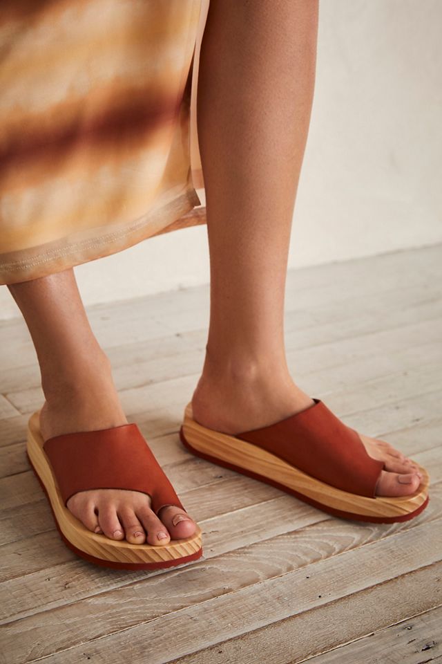 sandals woodland