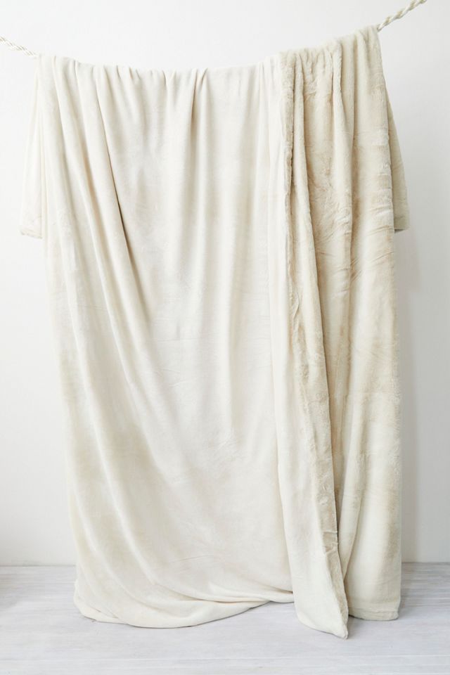 Unhide Cuddle Puddle Blanket Free People