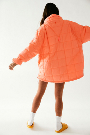 NWT Free sale People Primaloft Riley Popover Puffer Hooded Orange size S New with t