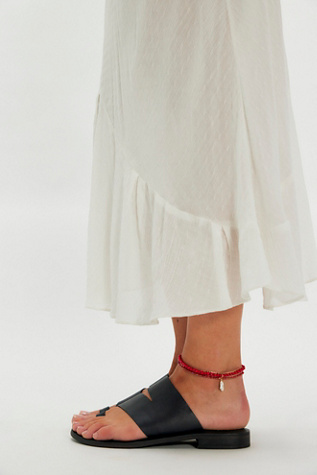 Abilene Toe Loop Sandals by Free People in Washed Black, Size: EU 37.5
