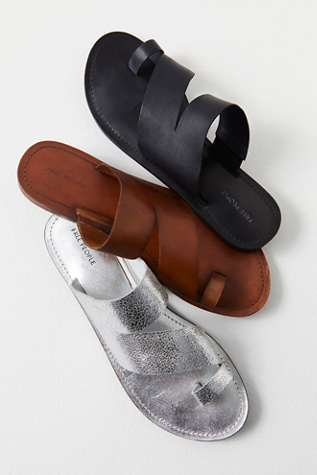 Dsw toe ring sales sandals