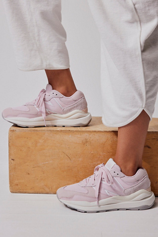 New Balance 57/40 Sneakers In Light Pink