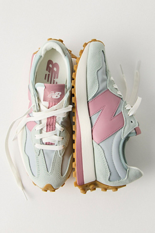 New Balance 327 Sneakers