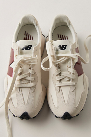 327 Sneakers