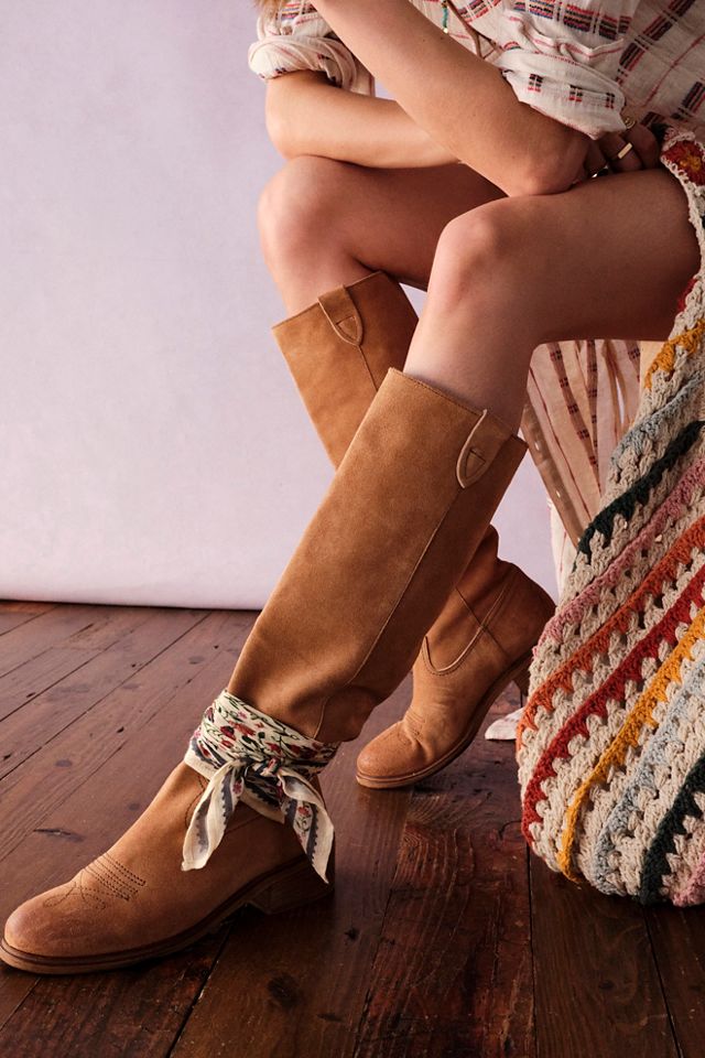 Suede riding clearance boot