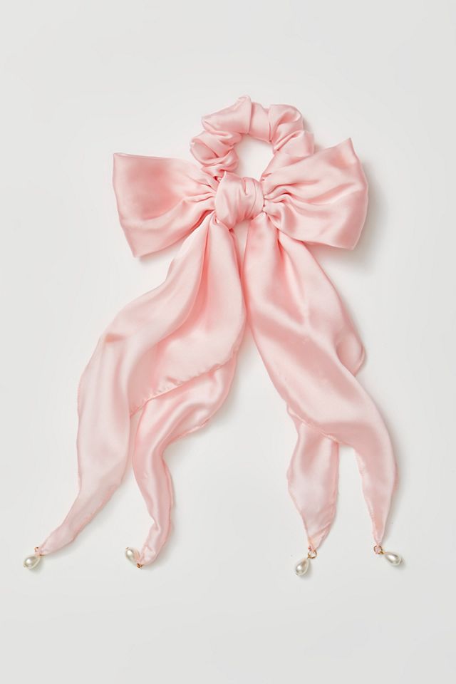 Darling Pearl Bow Pony #2
