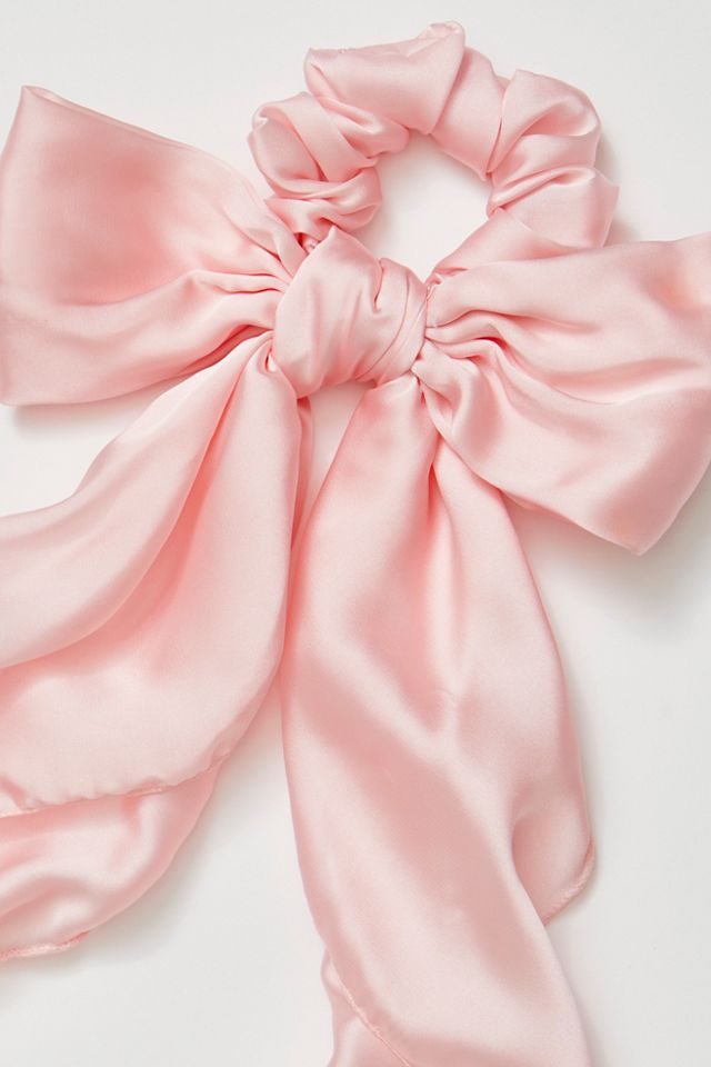 Darling Pearl Bow Pony #3