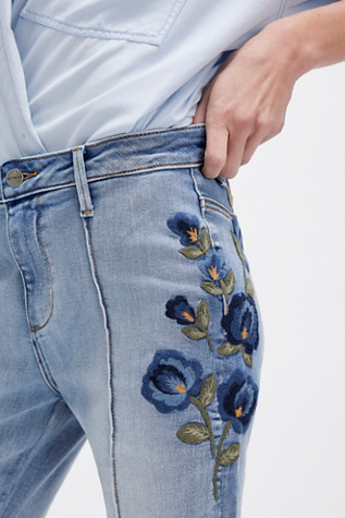 Driftwood Farrah Embroidered Flare Jeans - thumbnail 10