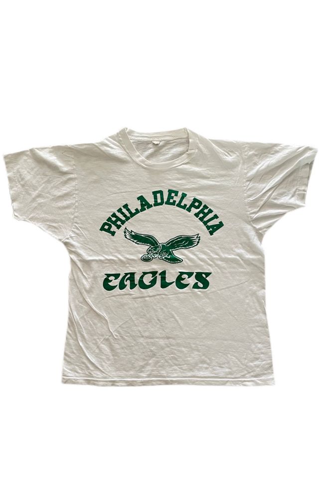 Vintage 1980's Philadelphia Eagles Football T-Shirt Selected by Villains  Vintage