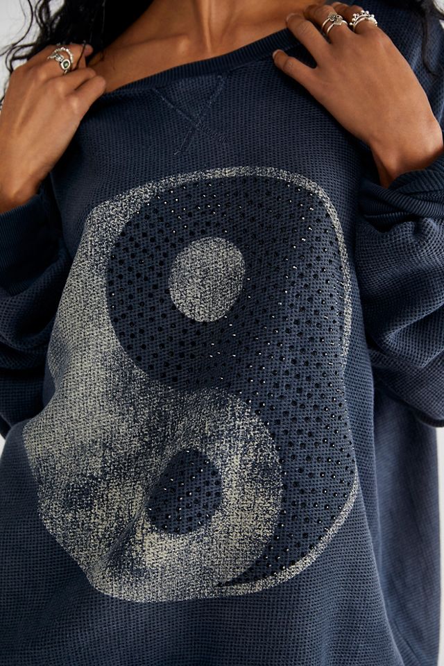 Yin Yang Shine Pullover #2