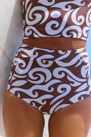 Abysse Hoffman High-Waisted Boyshort Surf Bottoms