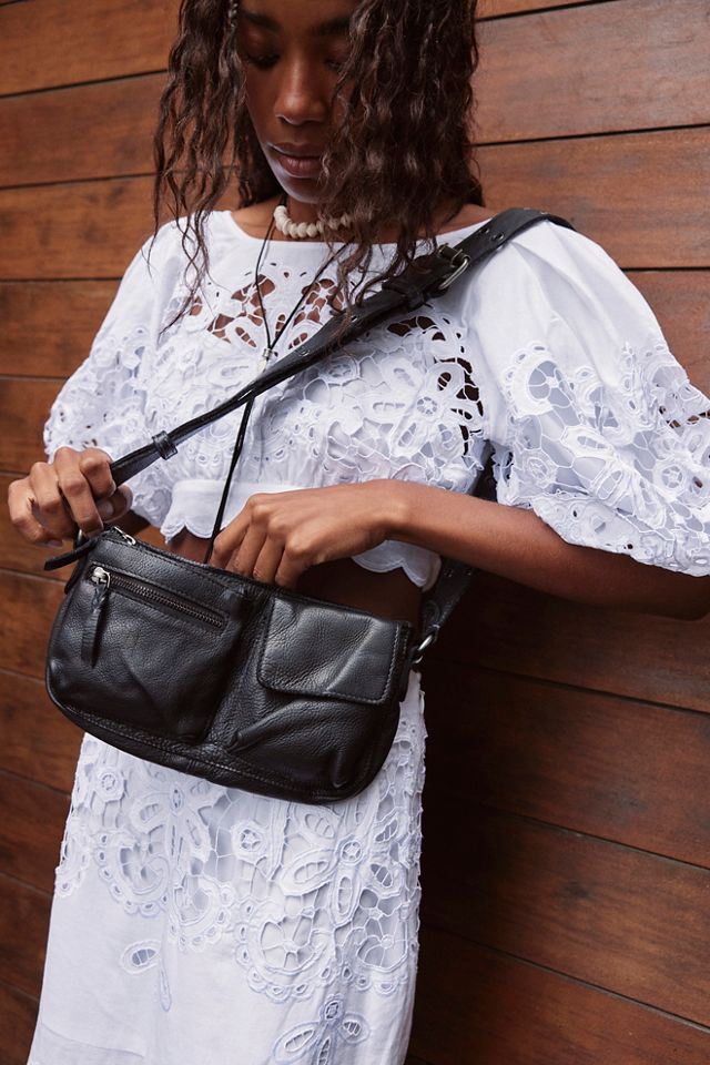 Free People: Wade Leather Sling - Black