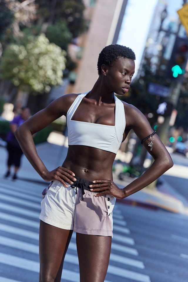 Shorts color block Invigorate #4